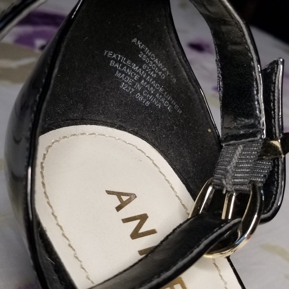 Anne Kline Kitten Heel w/ Ankle strap - Picture 4 of 7